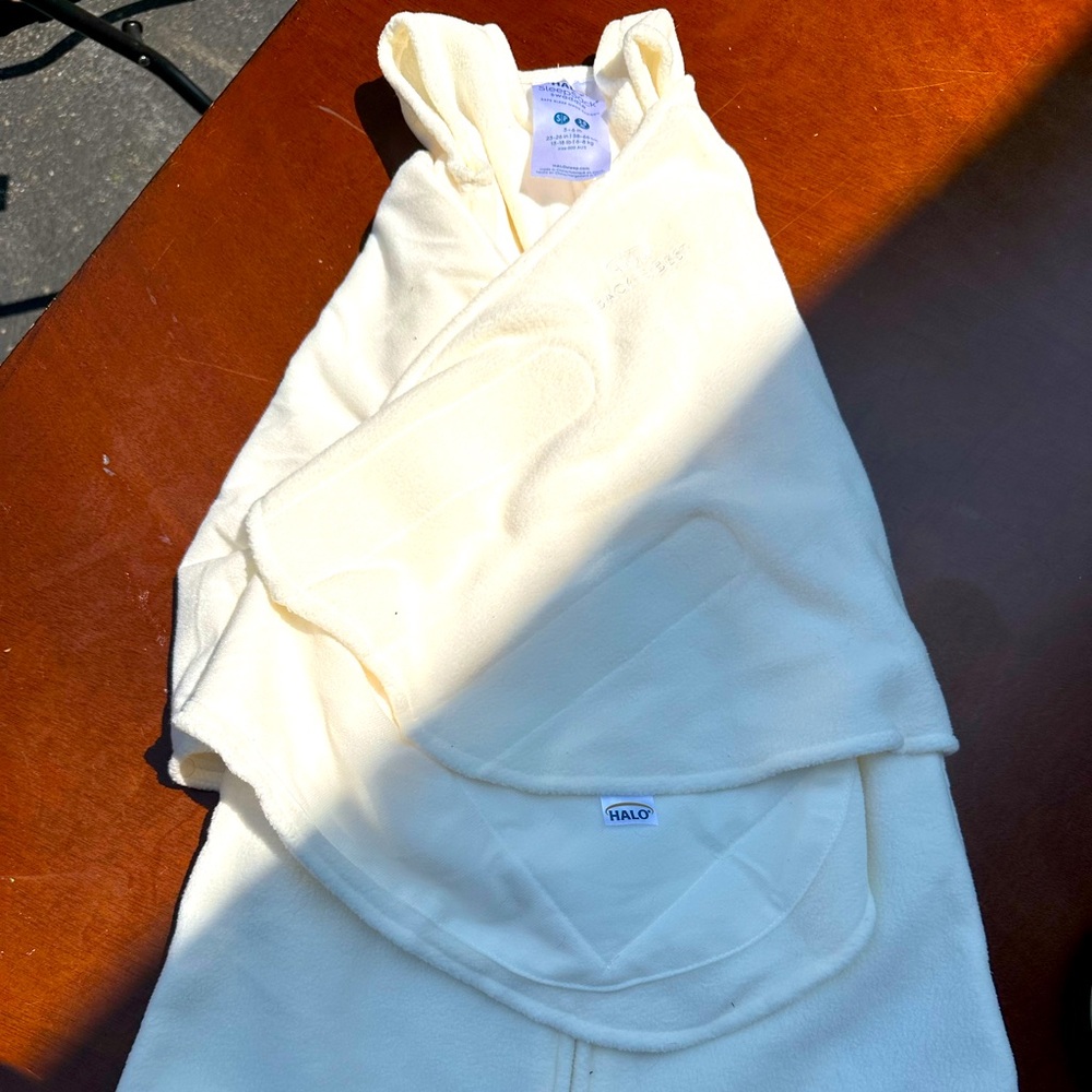 halo fleece swaddle
